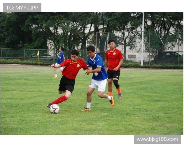 从零起步掌握足球灵活性技巧全解析助你成为场上明星